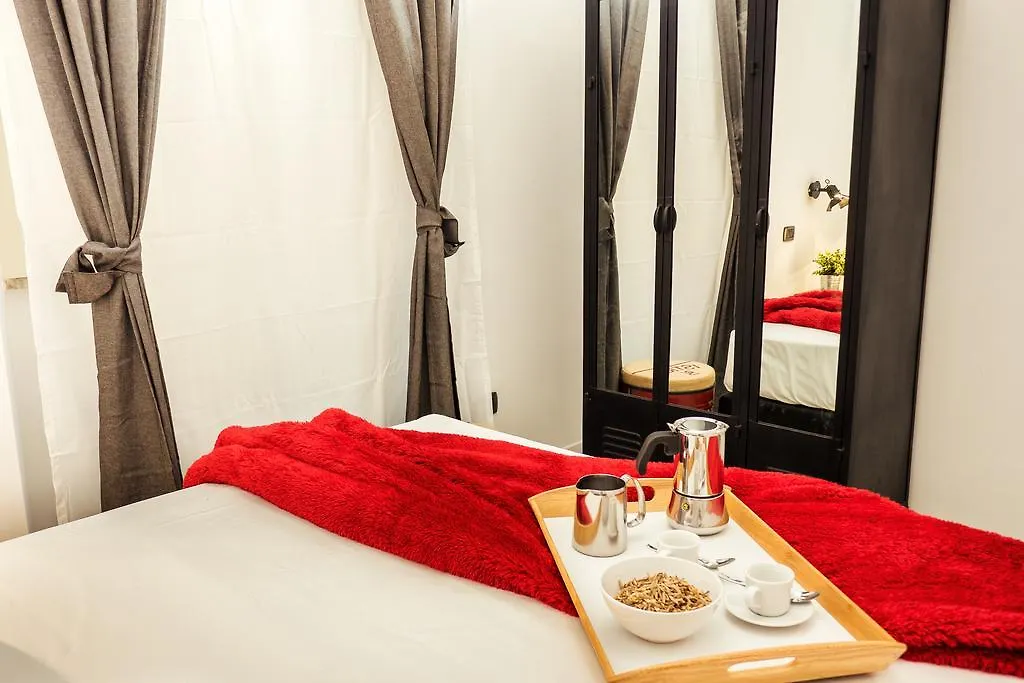 Bmga L Stylish Industrial Termini Apartment Rome